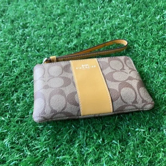 COACH Signature PVC Leather Corner Zip Wristlet - Picture 4 of 16